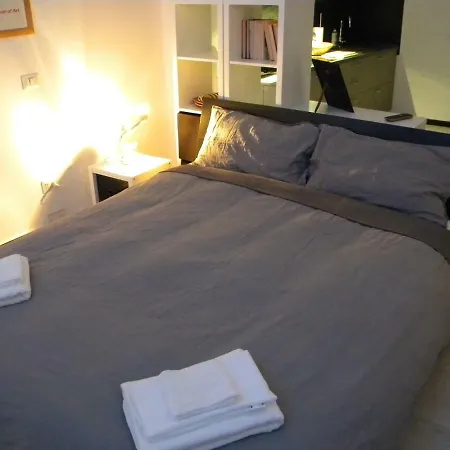 House Pratello 5 Апартаменты *