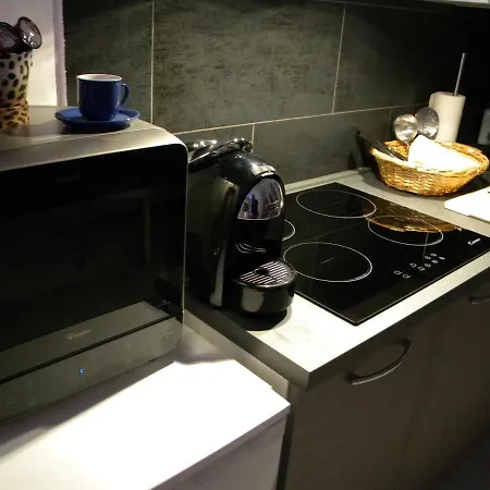 Апартаменты House Pratello 5